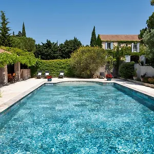Mas Des Prevots 3*, Noves France